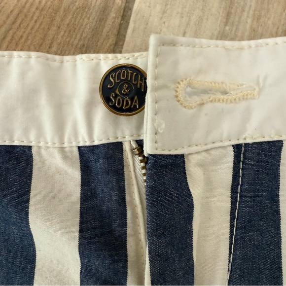 Scotch & Soda Striped Navy and White Shorts boy size 14 - Picture 3 of 8